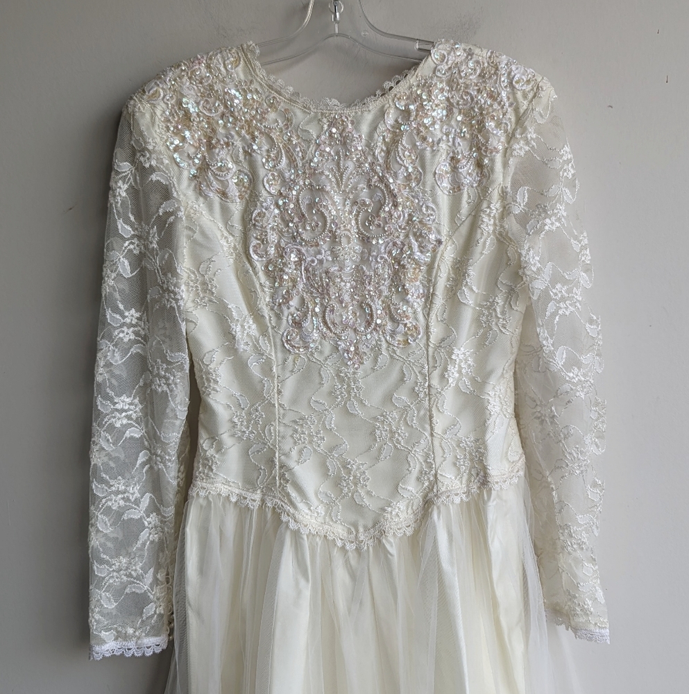Vintage 80s Alfred Angelo beaded long sleeve wedding dress